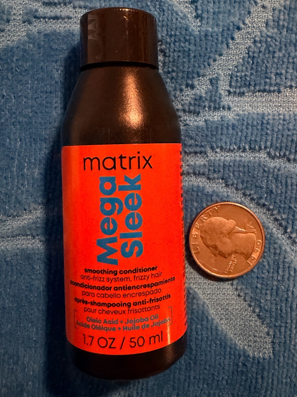 🍄6/$26 matrix, mega sleek smoothing, conditioner, 1.7oz travel NWT